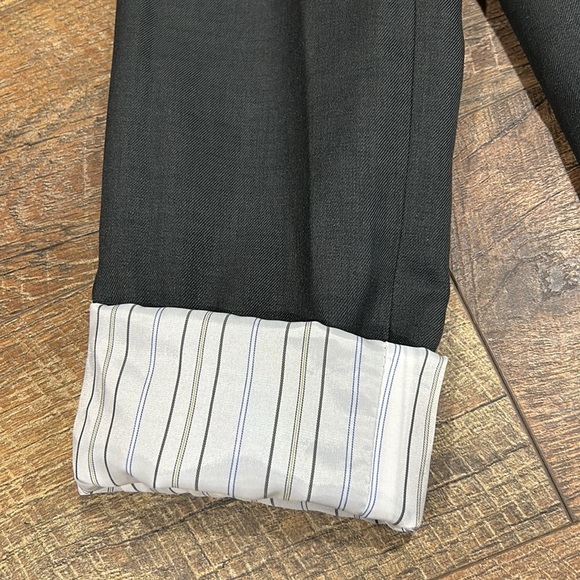 NWT Women’s Suit Coat and Gray Skirt Set by Edwards Signature Size 10T - Picture 8 of 14